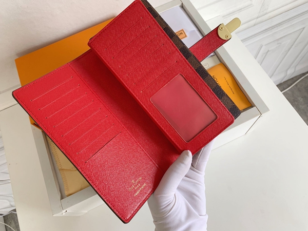 LVコピーウォレット内部構造